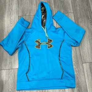 Under Armor Sweatshirt